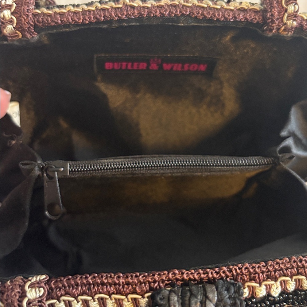 BUTLER & WILSON VINTAGE BEADED HANDBAG COLORFUL ADORNMENT WITH SNAP CLOSURE - Picture 16 of 16